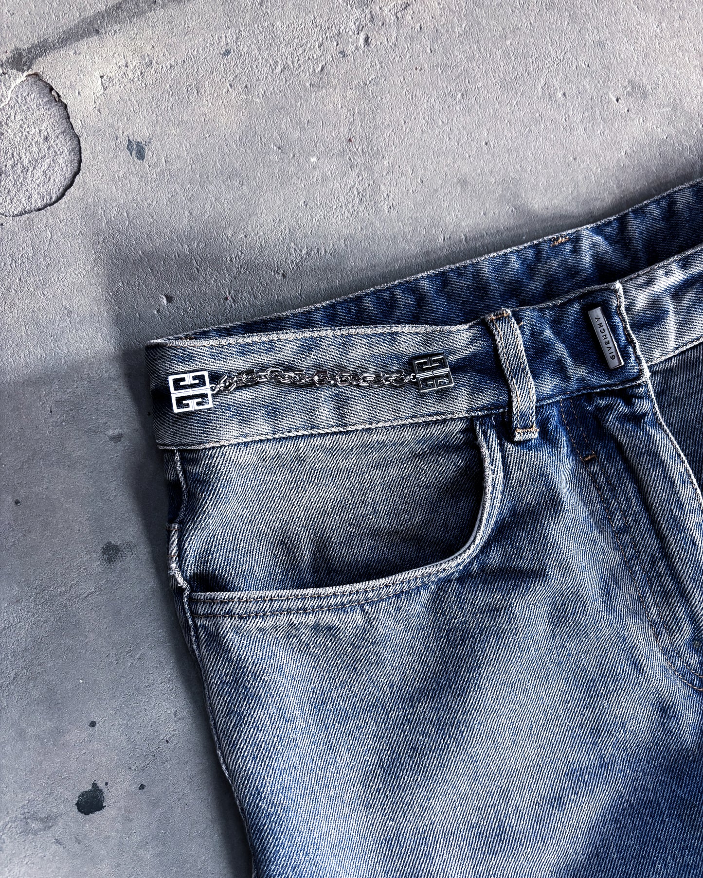 S/S24 FLARED 4G CHAIN DENIM