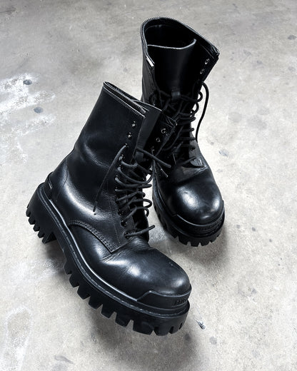 MASTER STRIKE BOOTS