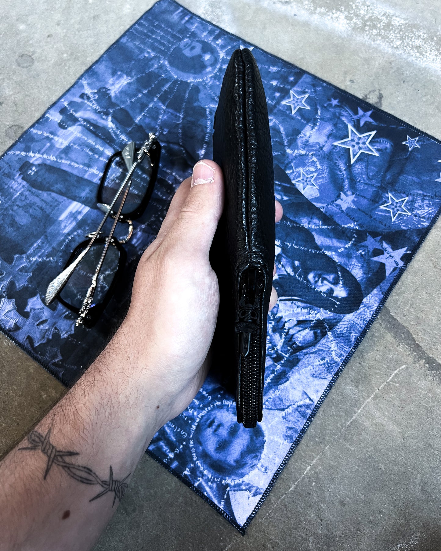 ‘SNAT’ SILVER DAGGER CLEAR GLASSES