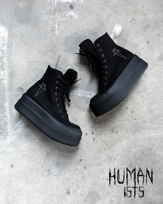 SS25 PENTAGRAM MEGA RAMONES