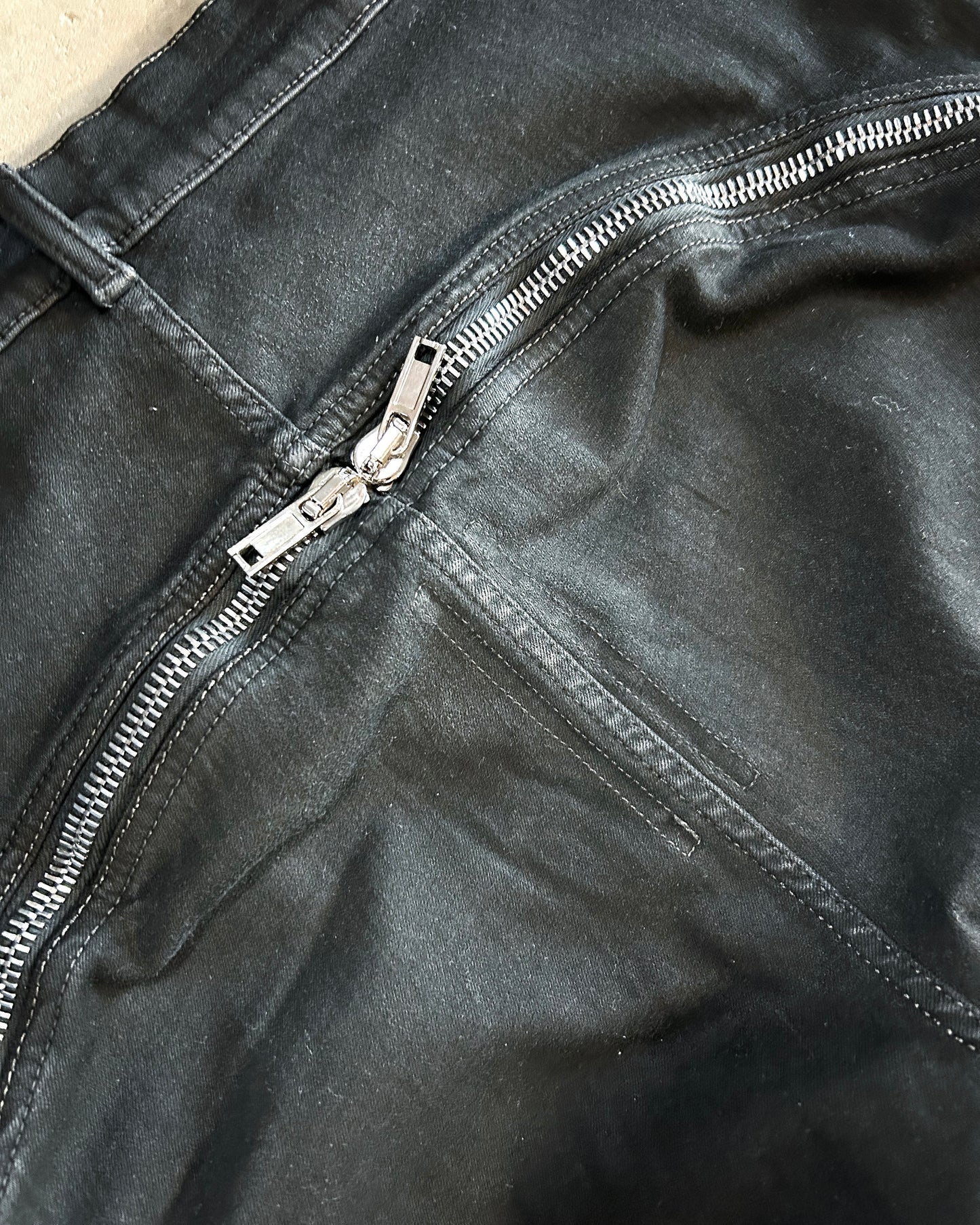 WAXED BOLAN BANANA DENIM