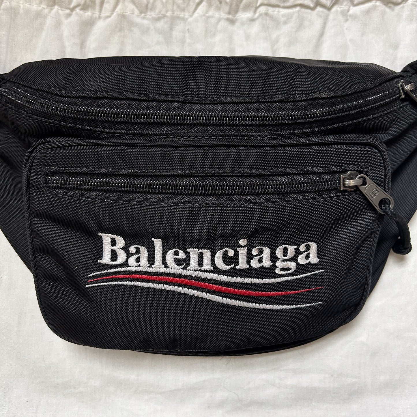 POLITICAL LOGO EXPLORER BELT BAG