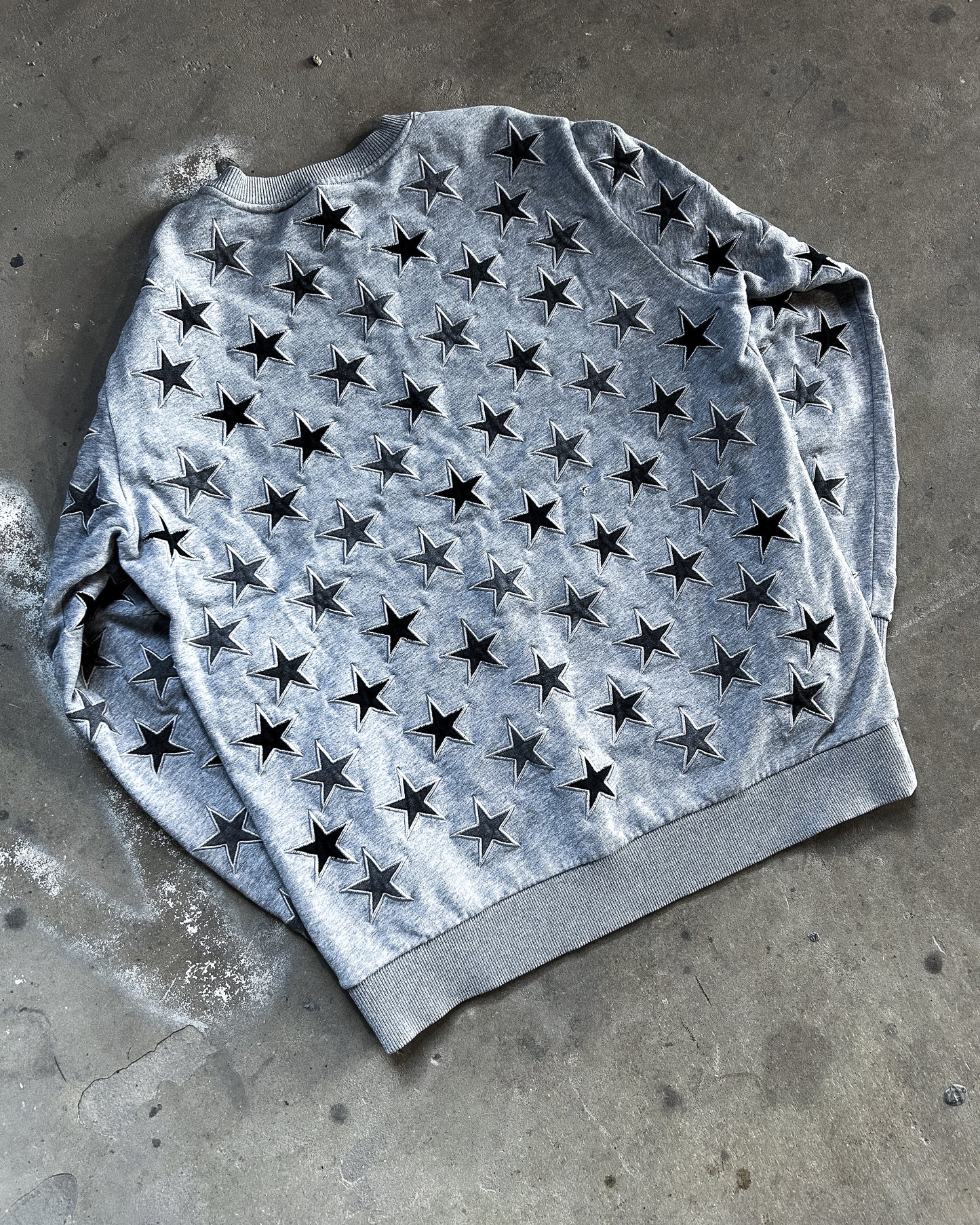 A/W16 ALL OVER STAR JUMPER