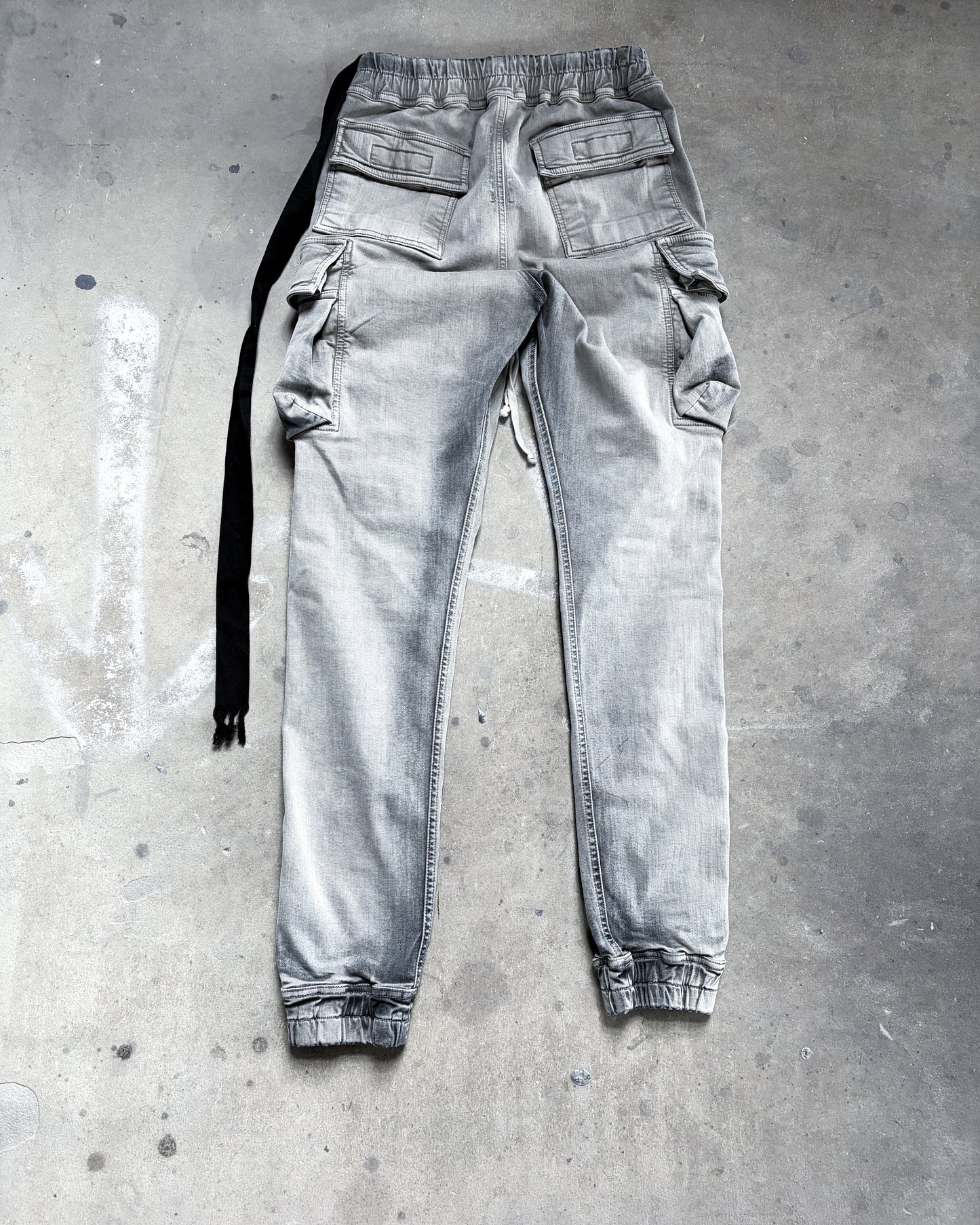 F/W23 MINERAL PEARL MASTODON CARGOS