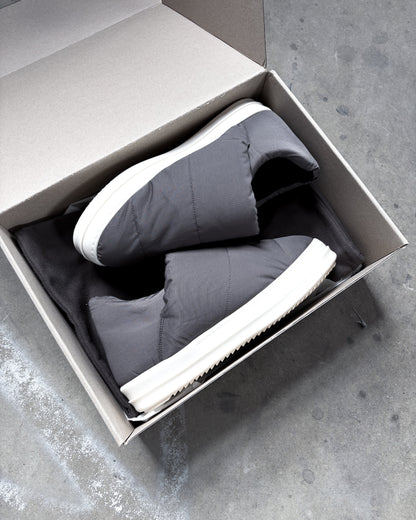 F/W23 PUFFER SLIP ON RAMONES