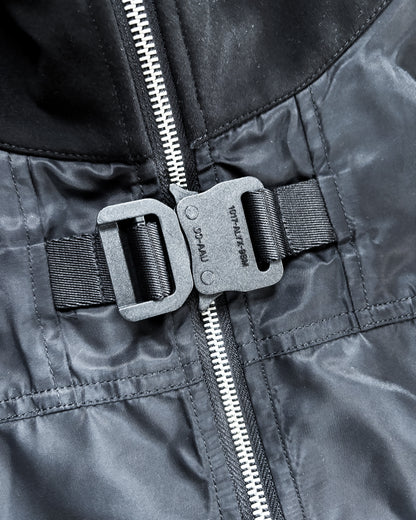 TECHNICAL BUCKLE JACKET