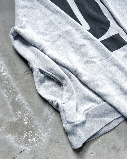 GREY ‘U’ HOODIE