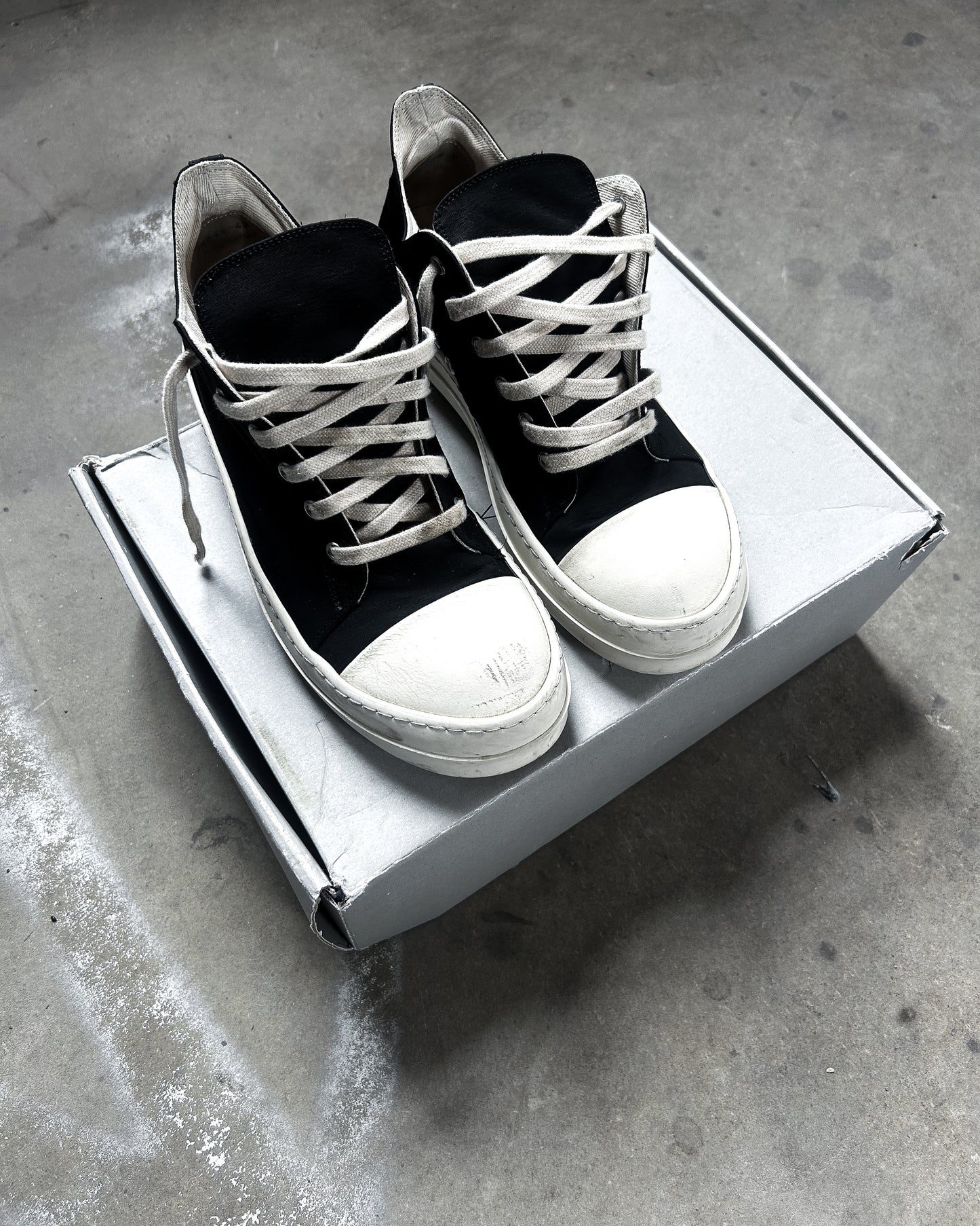 LOW TOP RAMONES