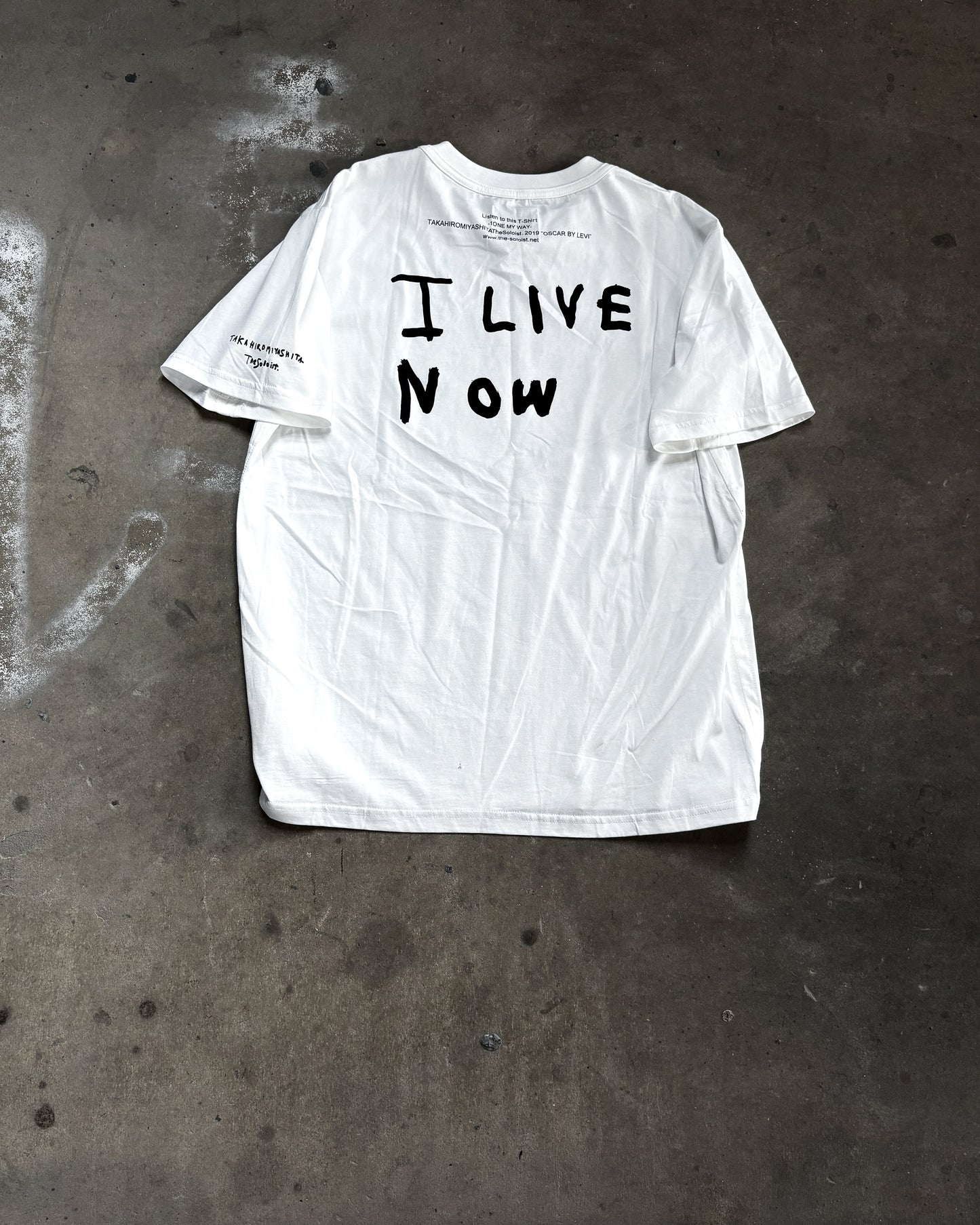 SOLOIST ‘I LIVE NOW’ T-SHIRT