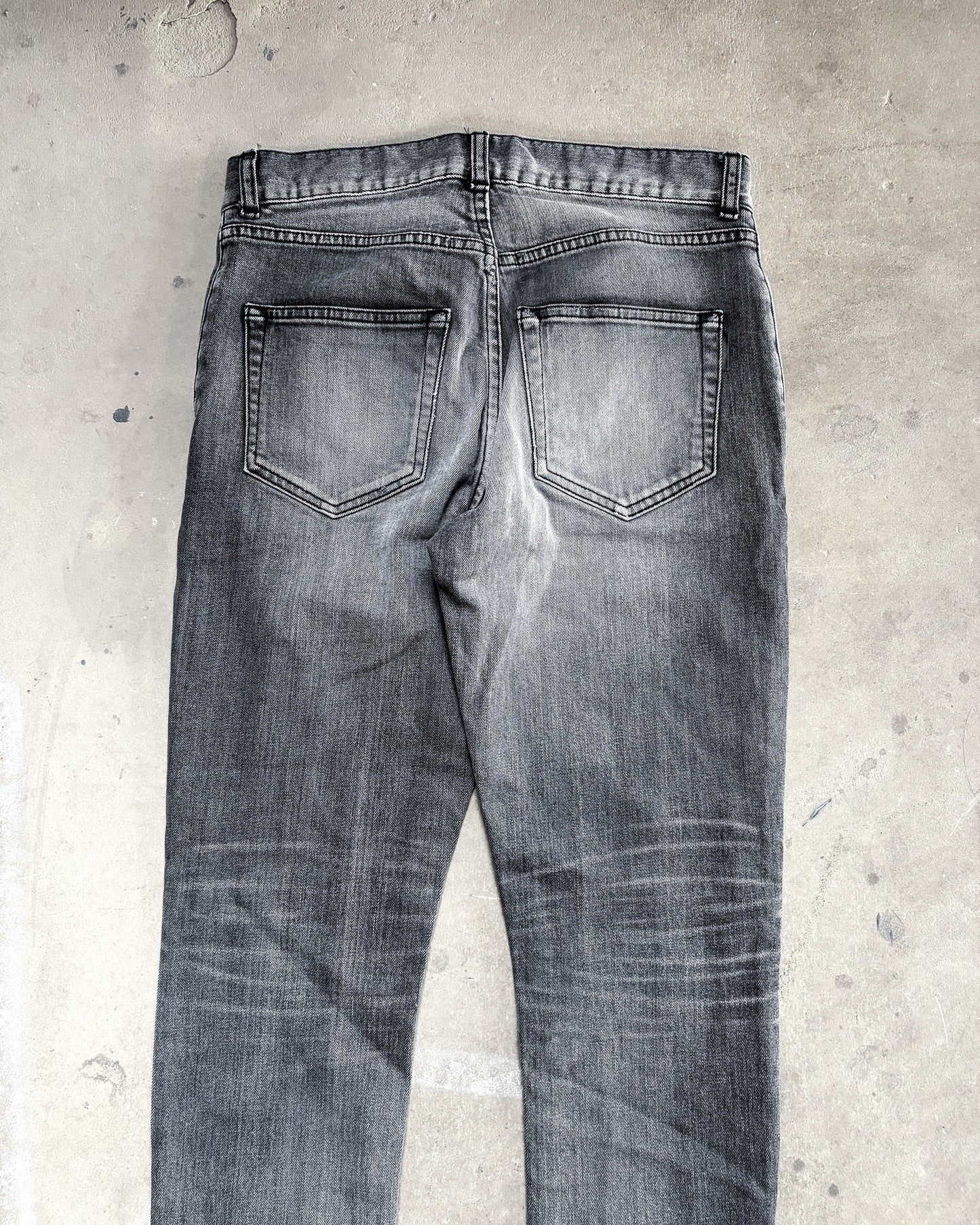 F/W18 FADED GREY DO2 DENIM