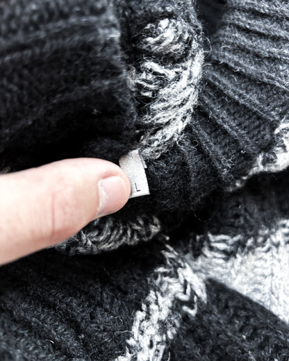 A/W06 “THESE GRAY DAYS” STRIPED WOOL KNIT