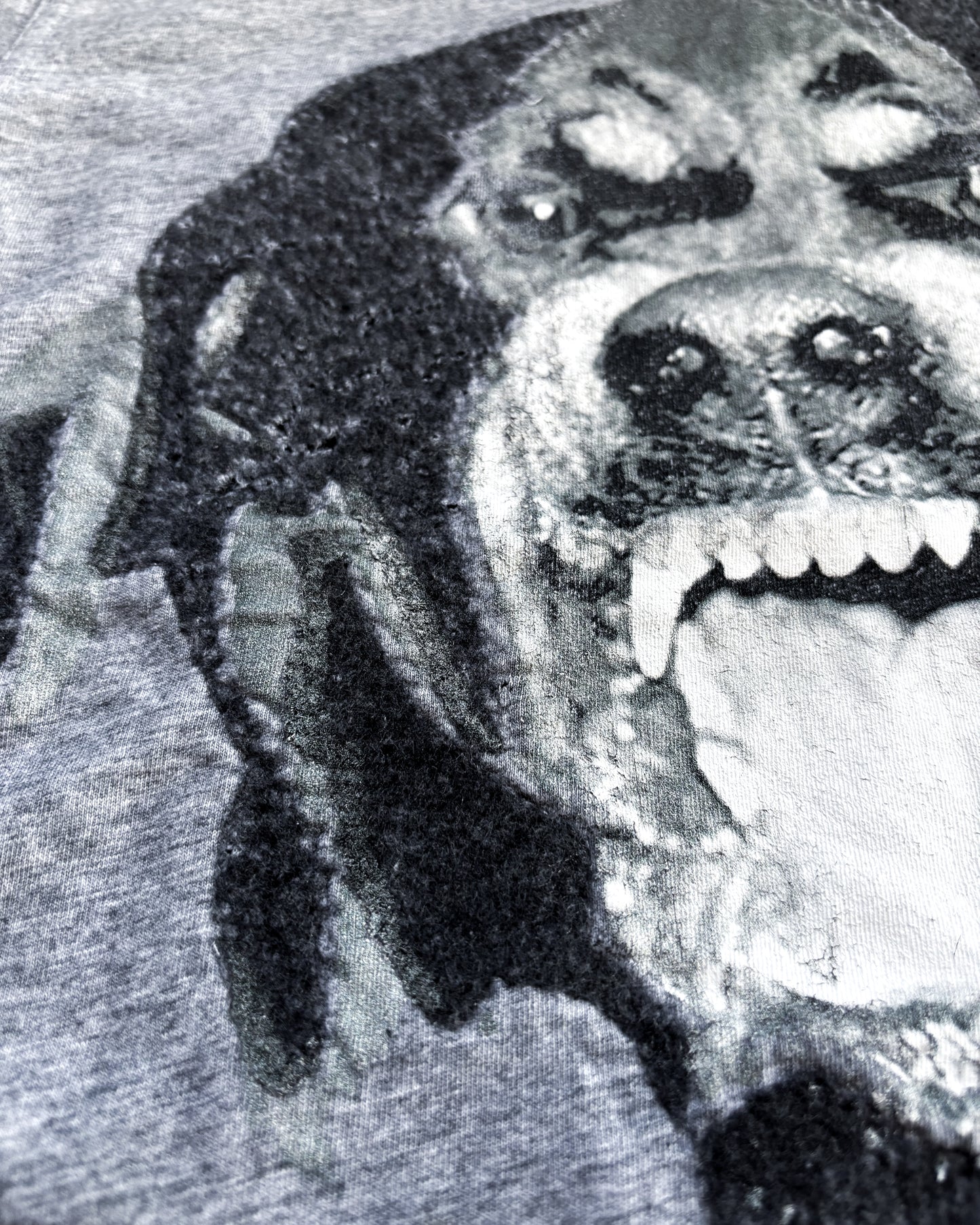 SS16 GREY ROTTWEILER TSHIRT