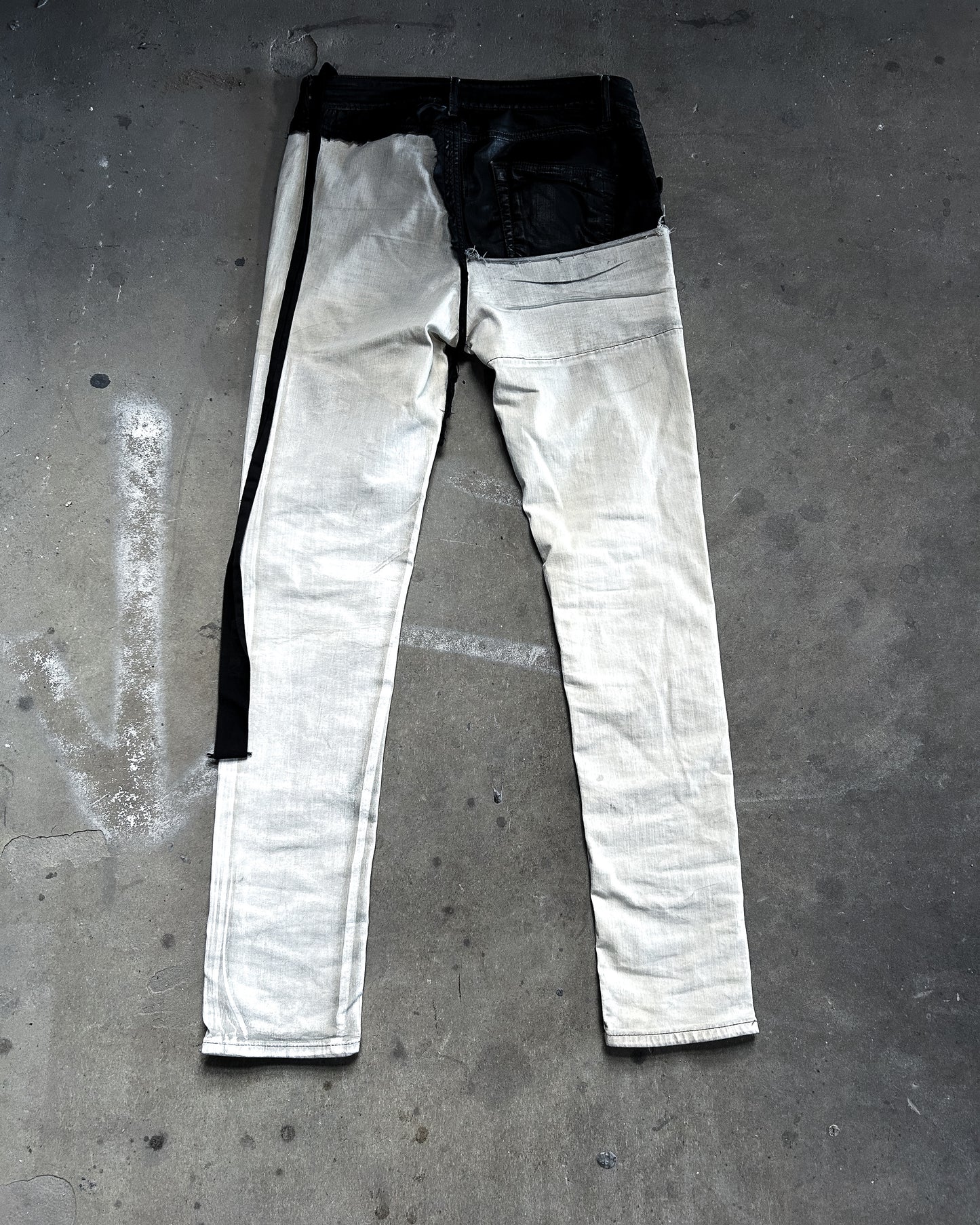 SAMPLE WAXED DECONSTRUCTED TYRONE DENIM