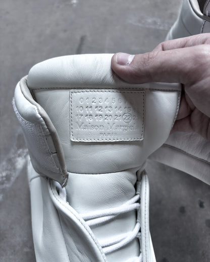 S/S26 WHITE LEATHER FUTURES