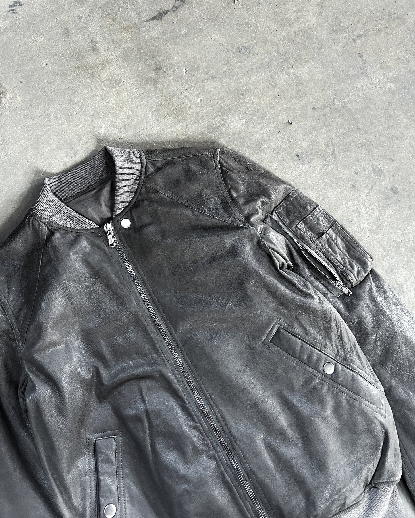 F/W18 ‘SISYPHUS’ DUST FLIGHT BOMBER