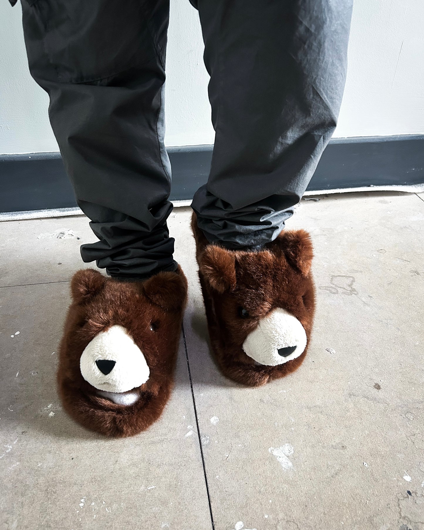 A/W17 BROWN BEAR SLIDERS