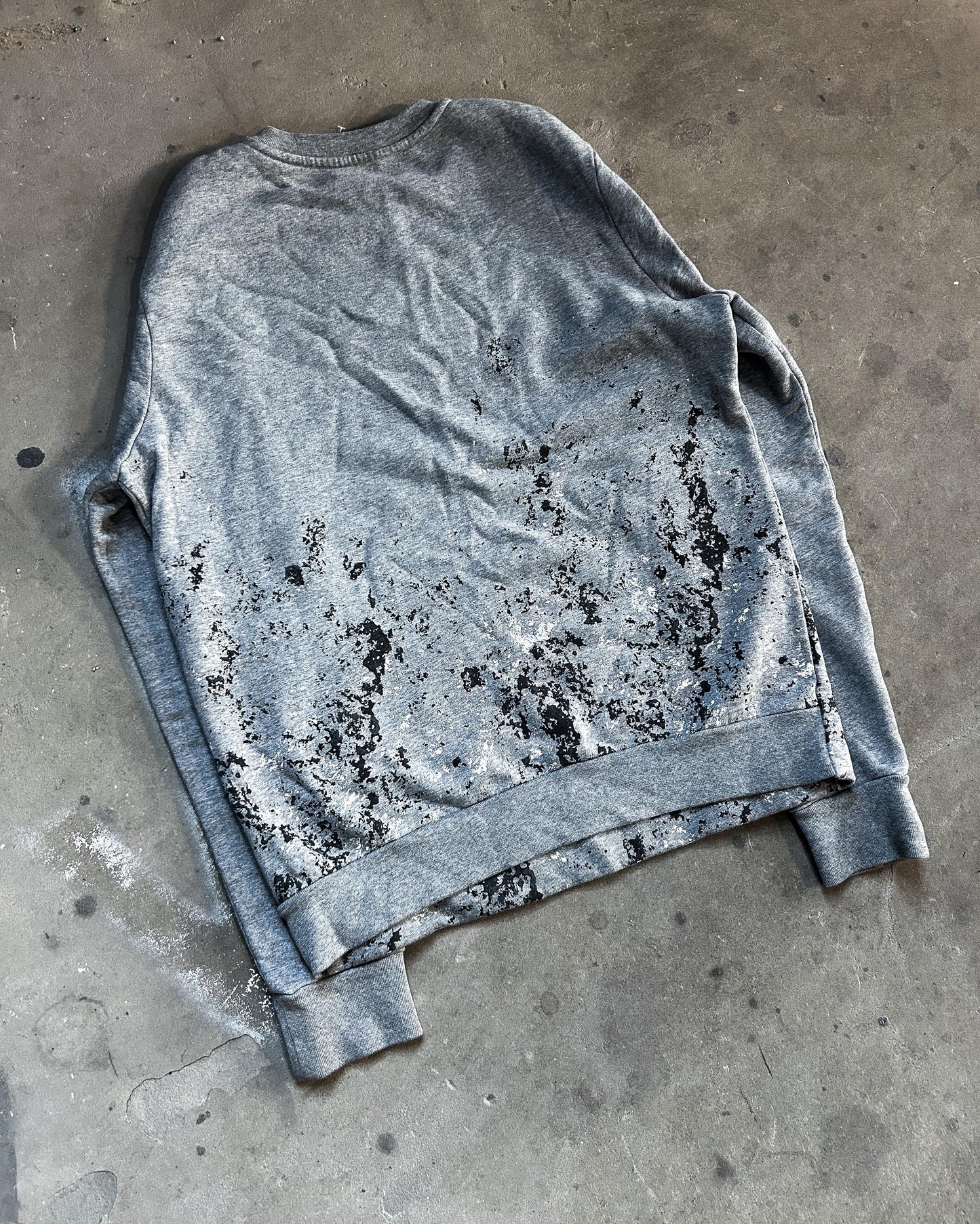 A/W15 GREY PAINT SWEATER