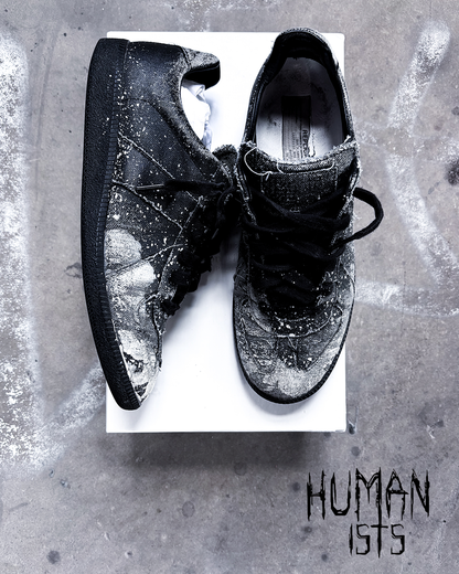 DISTRESSED PAINT SPLATTER GATS