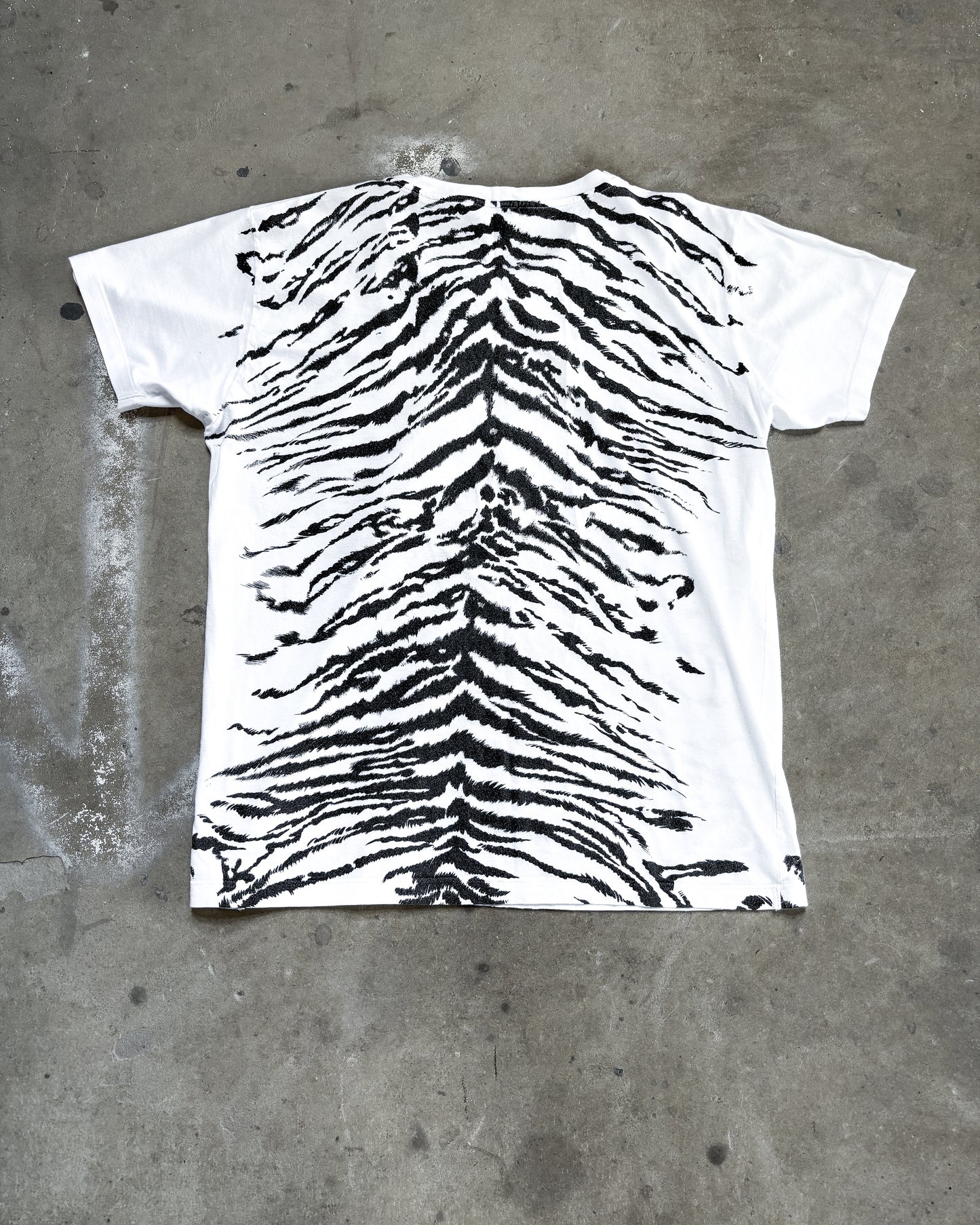 SS14 ZEBRA STRIPED T-SHIRT