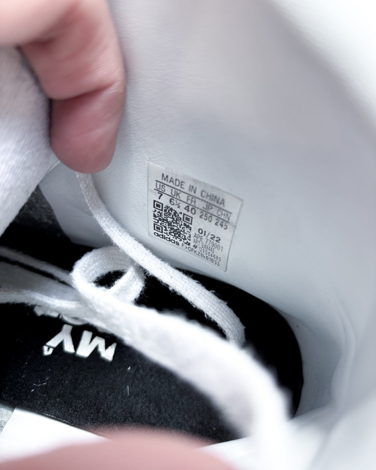 S/S22 WINGS 4.0  ‘CLOUD’ WHITE HIGH TOP