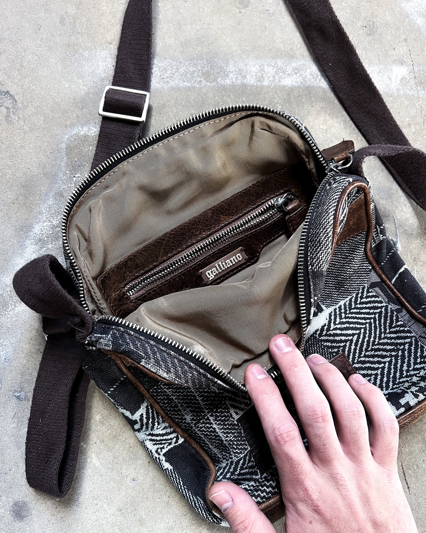 PATCHWORK CROSSBODY BAG