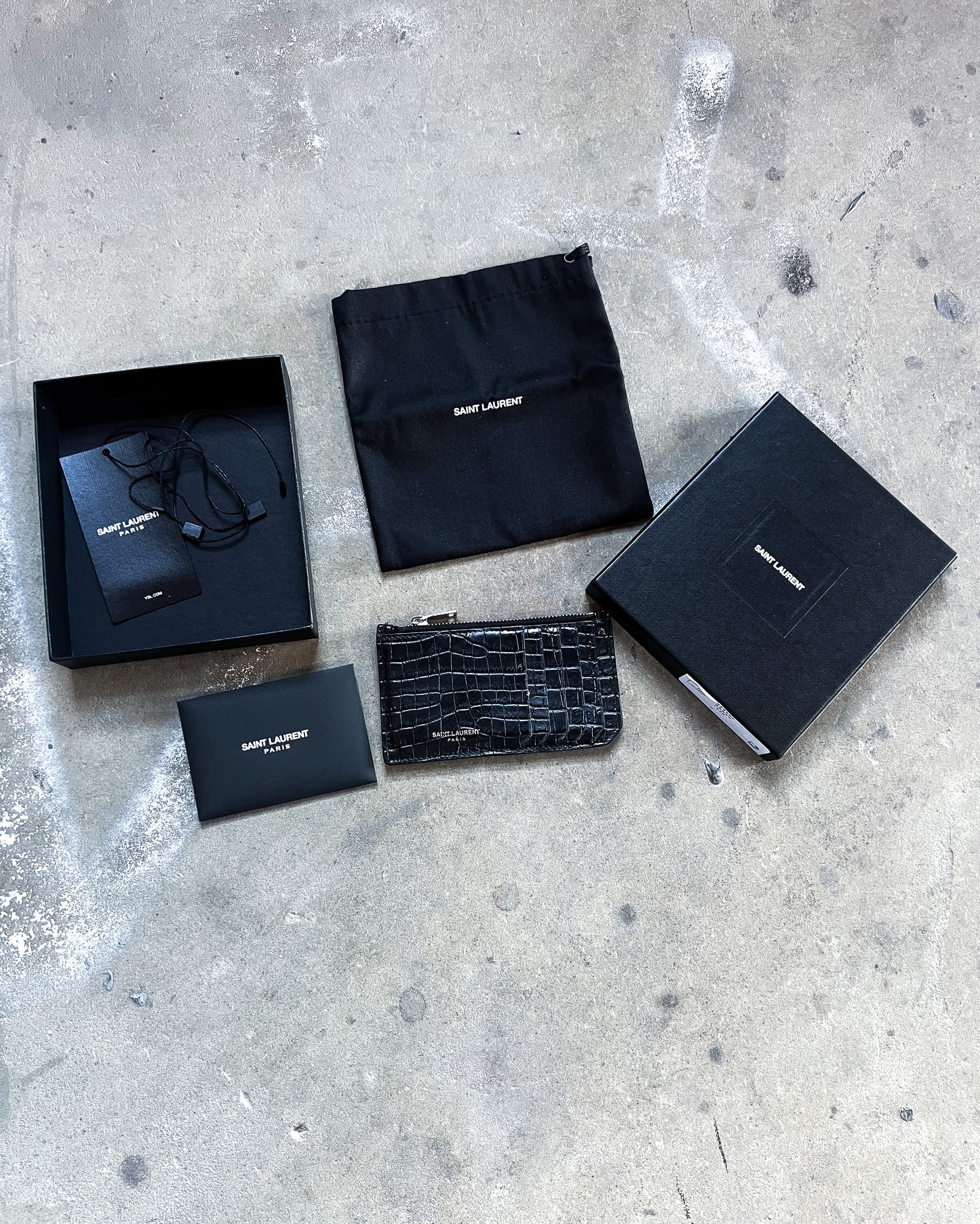 BLACK CROCODILE CARD HOLDER