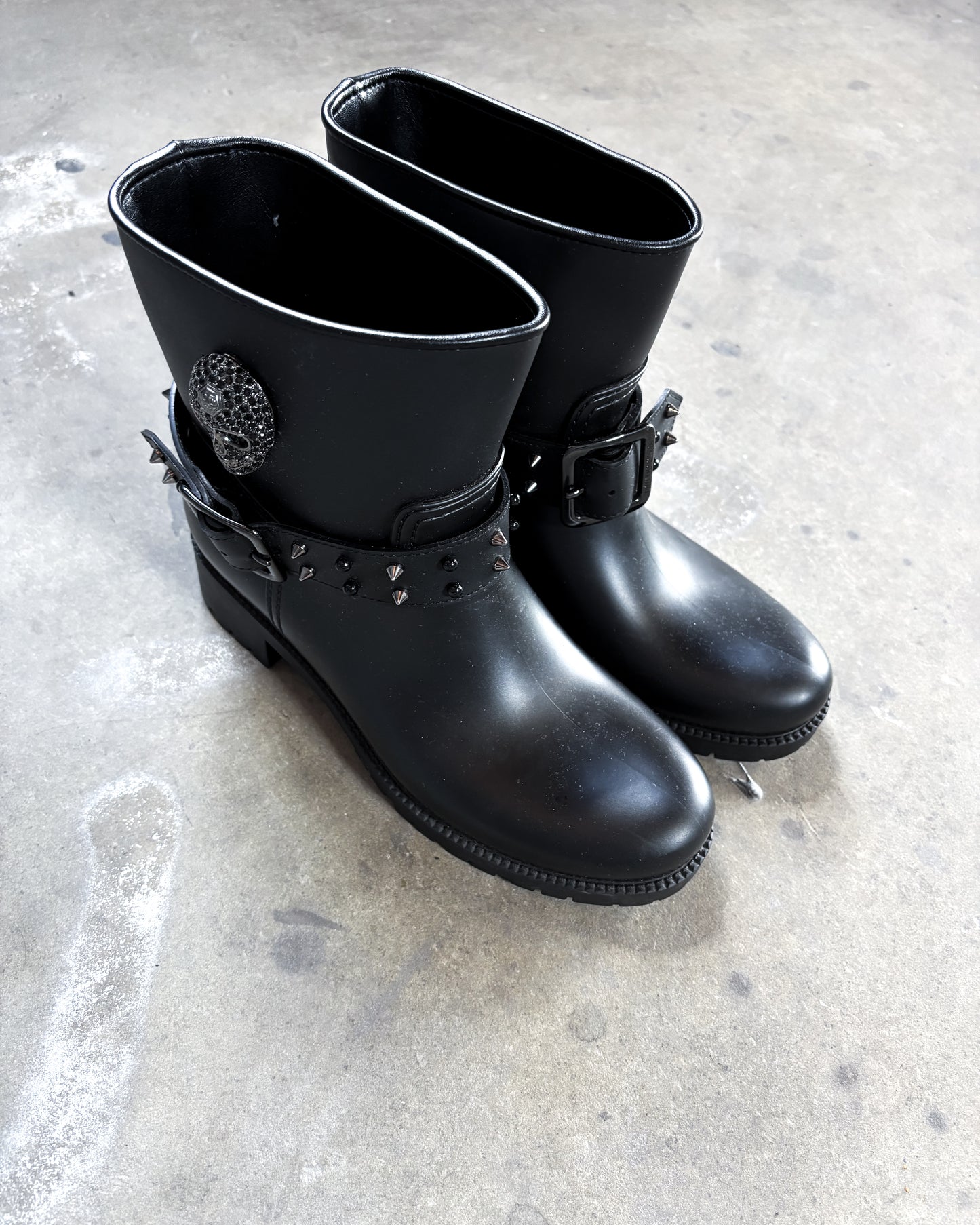 RHINESTONE SKULL STREETLIFE BOOTS