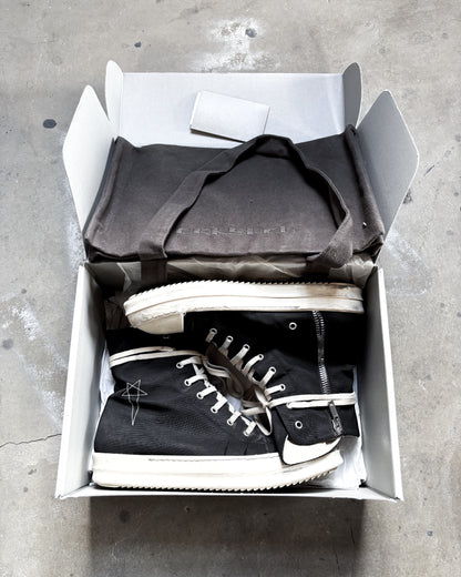 HIGH TOP PENTAGRAM RAMONES