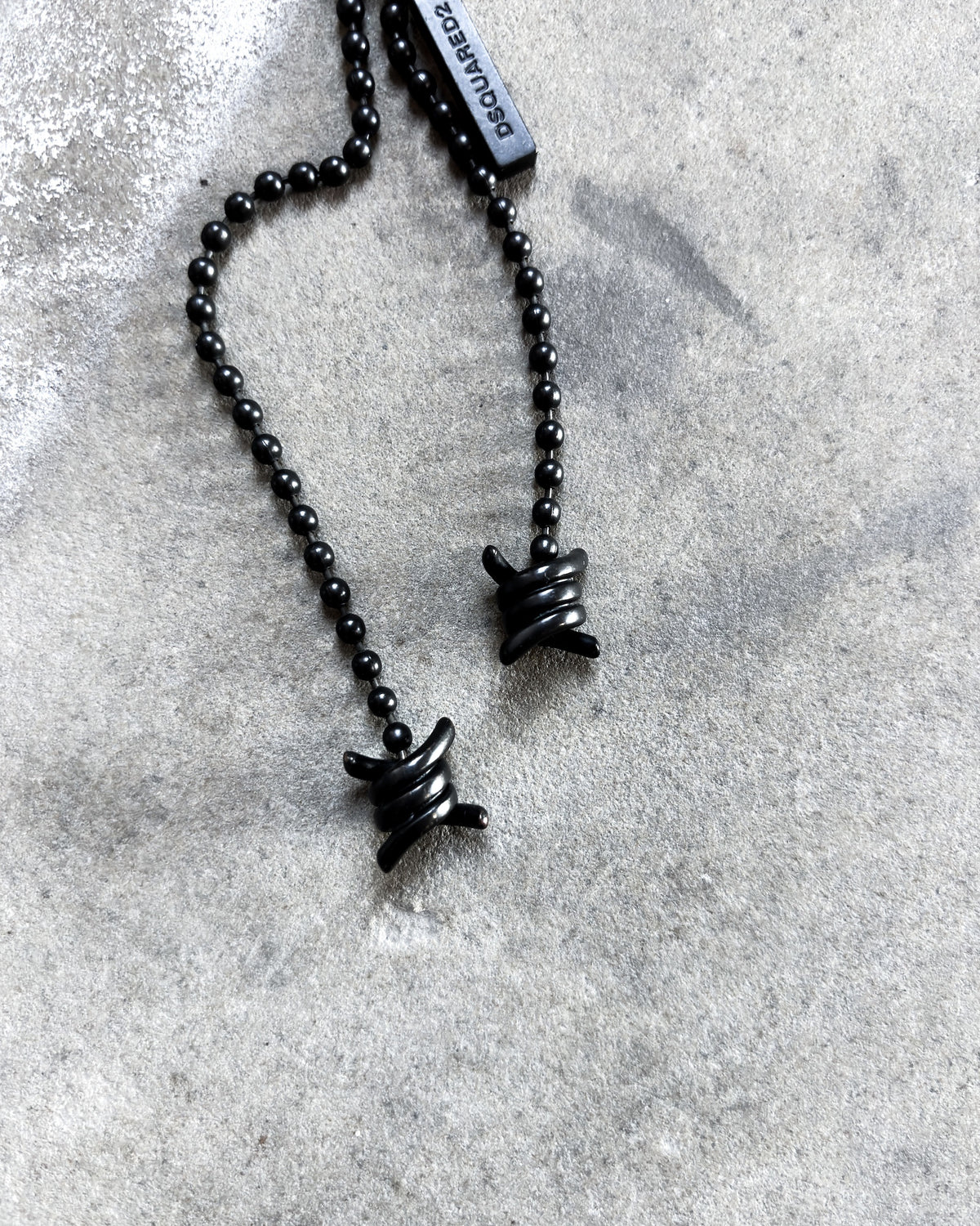 S/S15 BARBED WIRE KEY CHAIN
