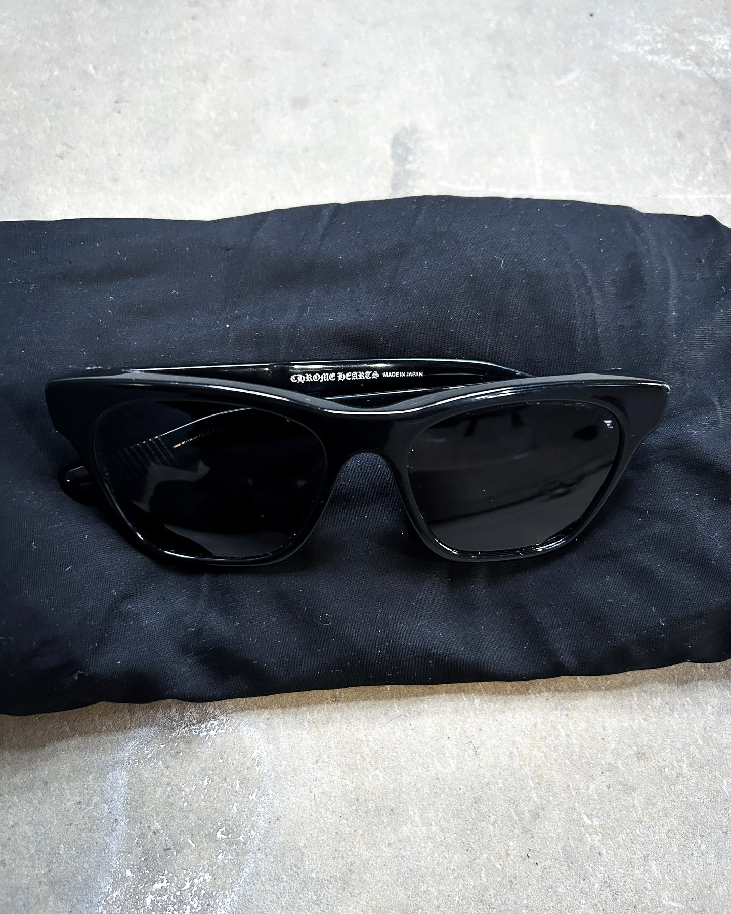 BLACK CLITTERATI WAYFARER SUNGLASSES