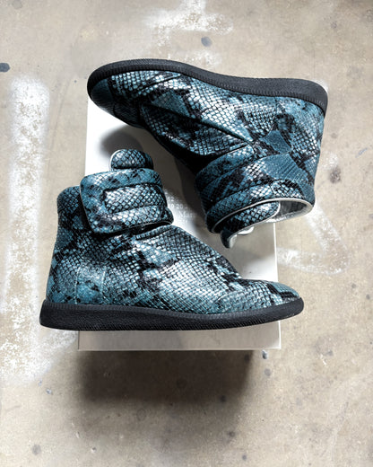 S/S17 BLUE PYTHON FUTURES