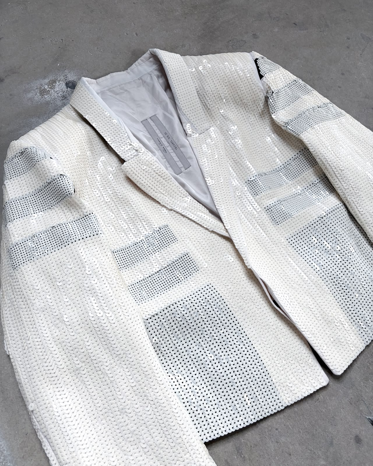 S/S20 CREAM SEQUIN BOMBER