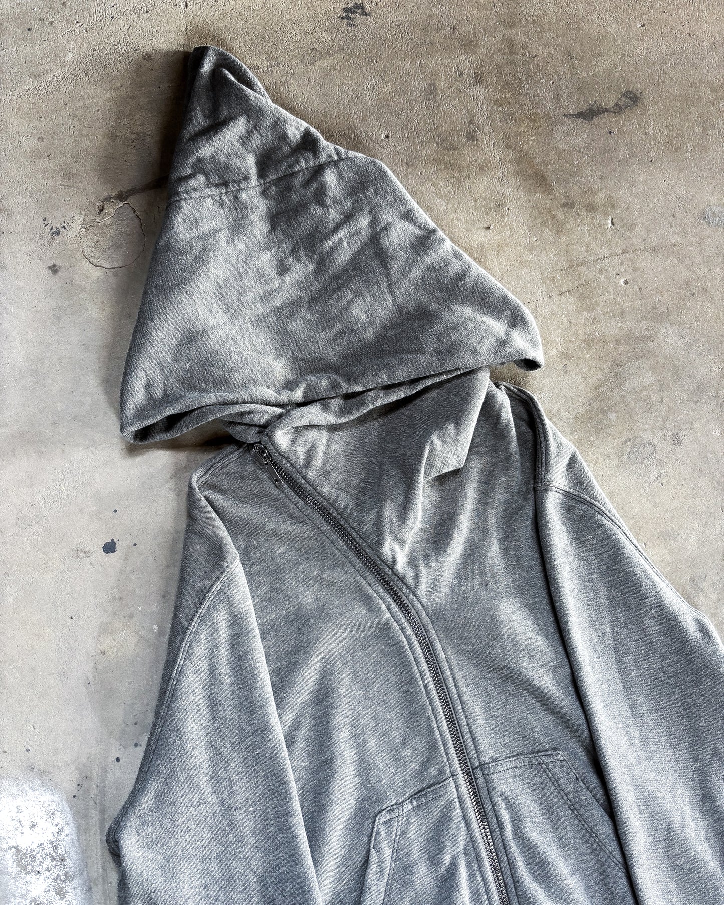 GREY MOUNTAIN HOODIE