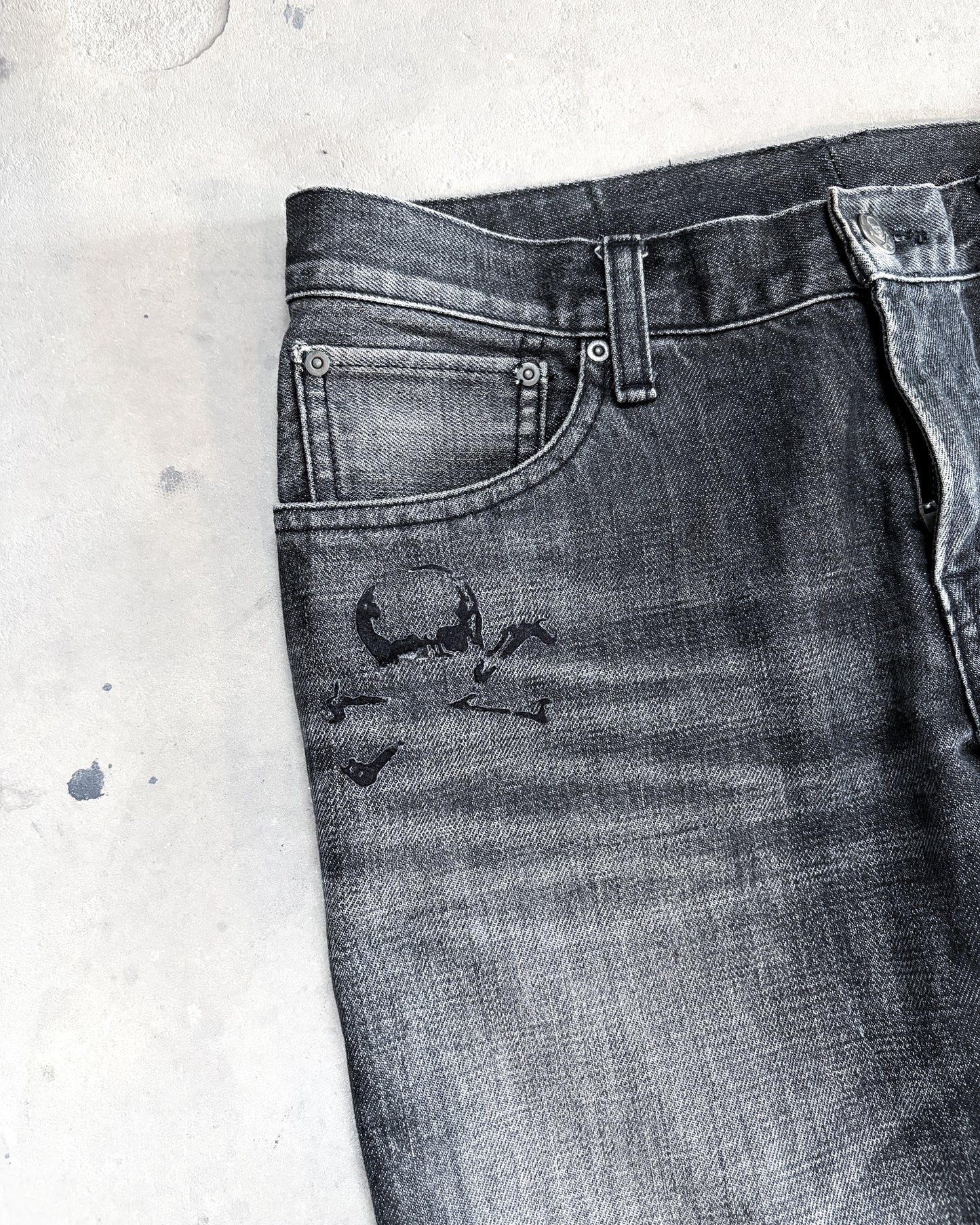 A/W05 ‘ARTS AND CRAFTS’ SKULL BORO DENIM
