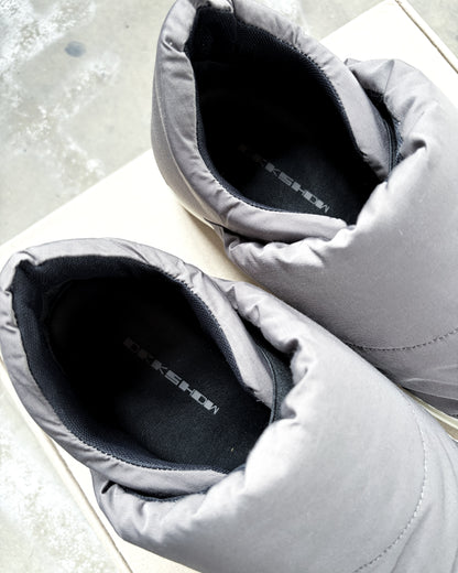 F/W23 PUFFER SLIP ON RAMONES