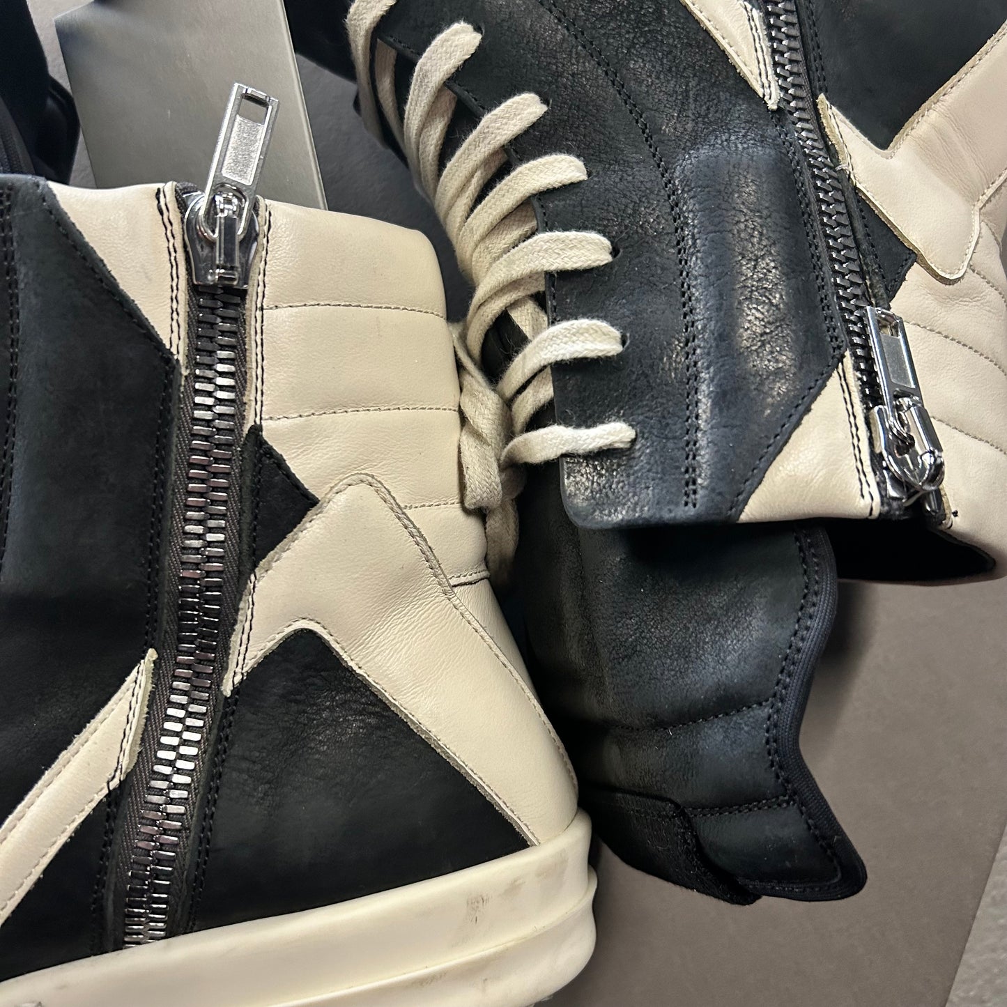 RICK OWENS SS24 LIDO WAXED GEOBASKETS