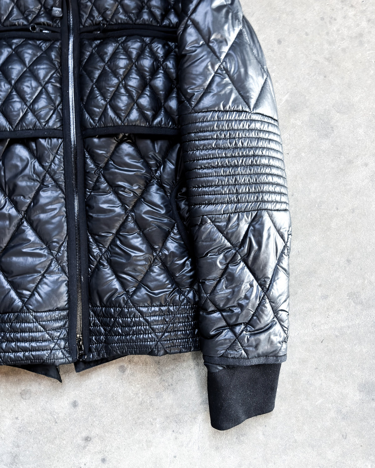 SAMPLE DIAMOND PUFFER JACKET