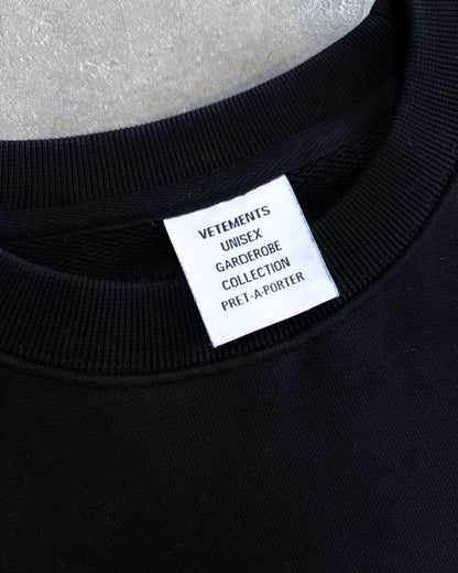S/S22 ‘MY NAME IS VETEMENTS’ NAME BADGE SWEATER