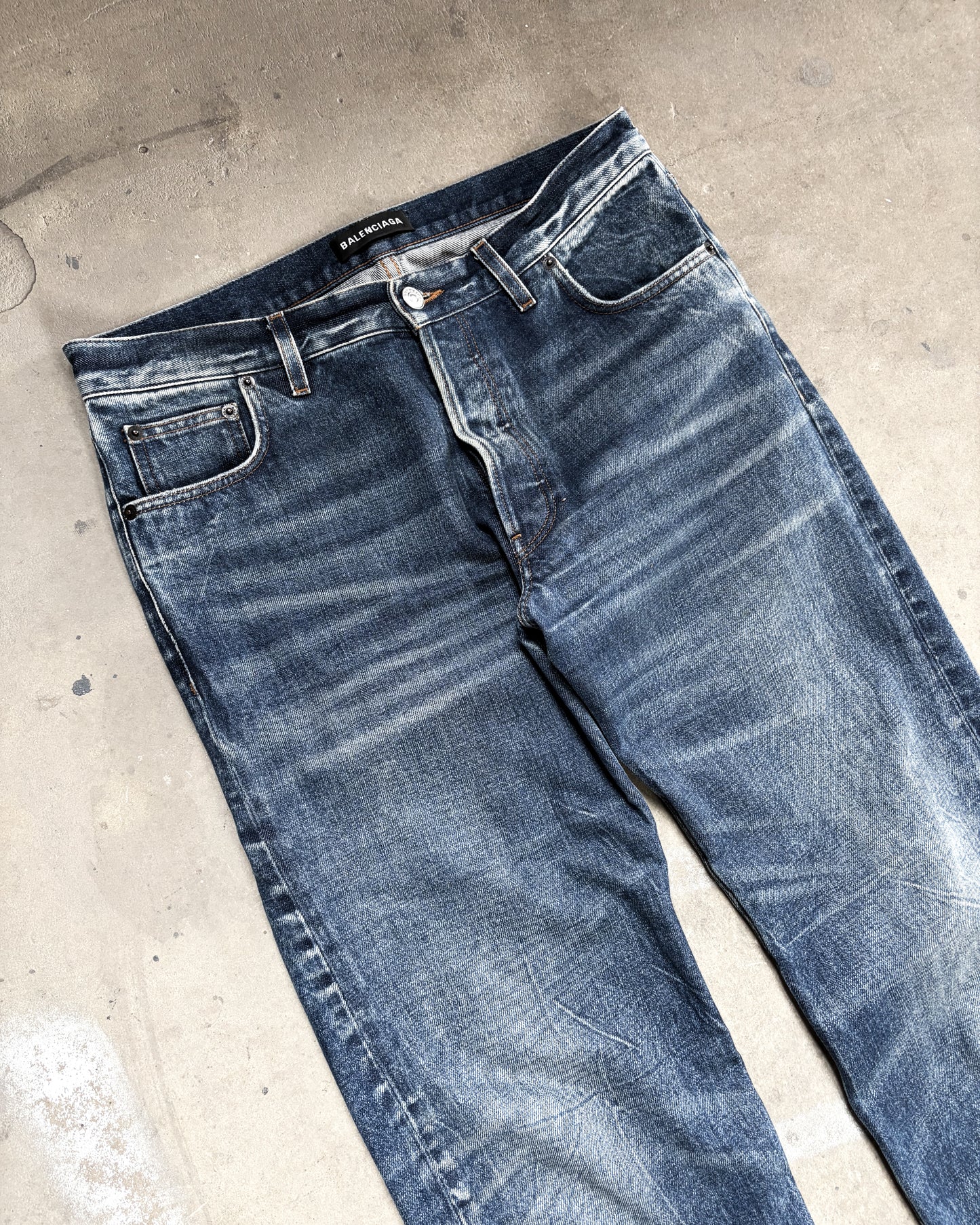 F/W18 BLUE STRAIGHT LEG DENIM
