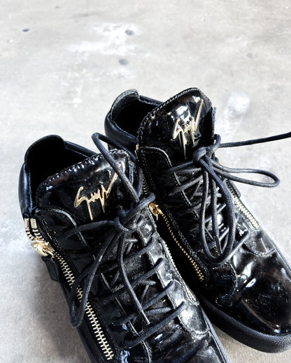 PATENT LEATHER KRISS HIGH TOPS