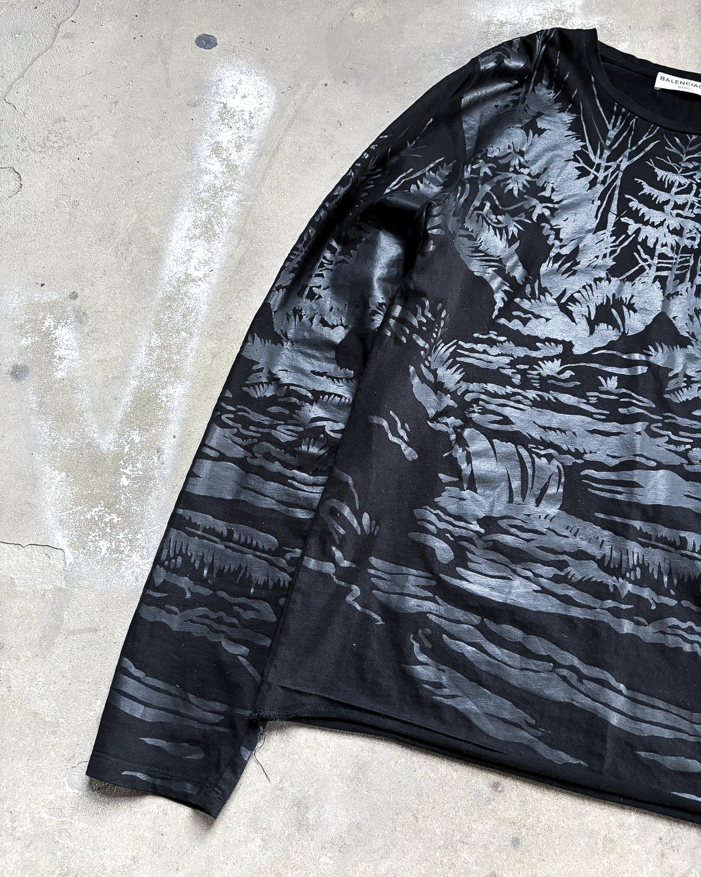 SS14 BLACK NATURE LONGSLEEVE