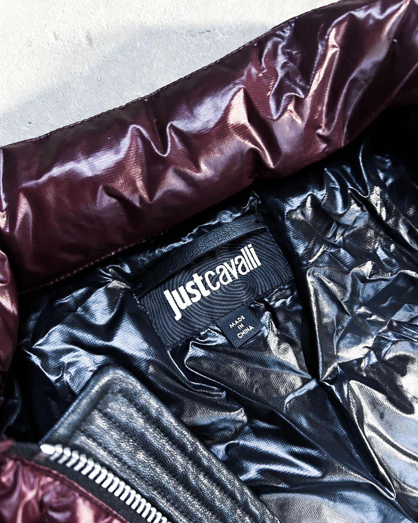 NYLON RED PUFFER DOWN JACKET