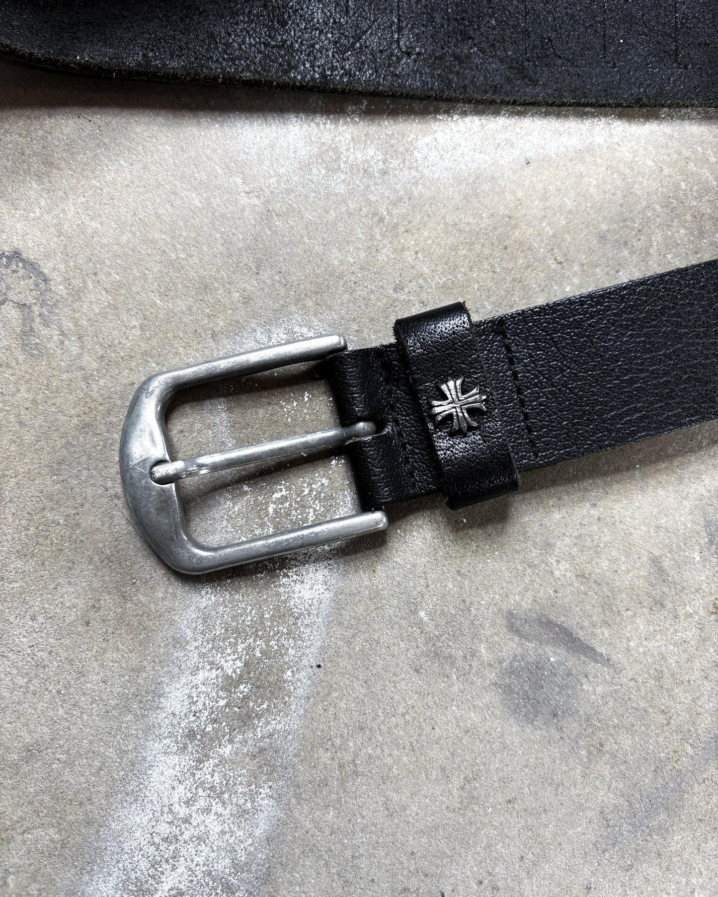METAL CROSS EMBELLISHED BELT