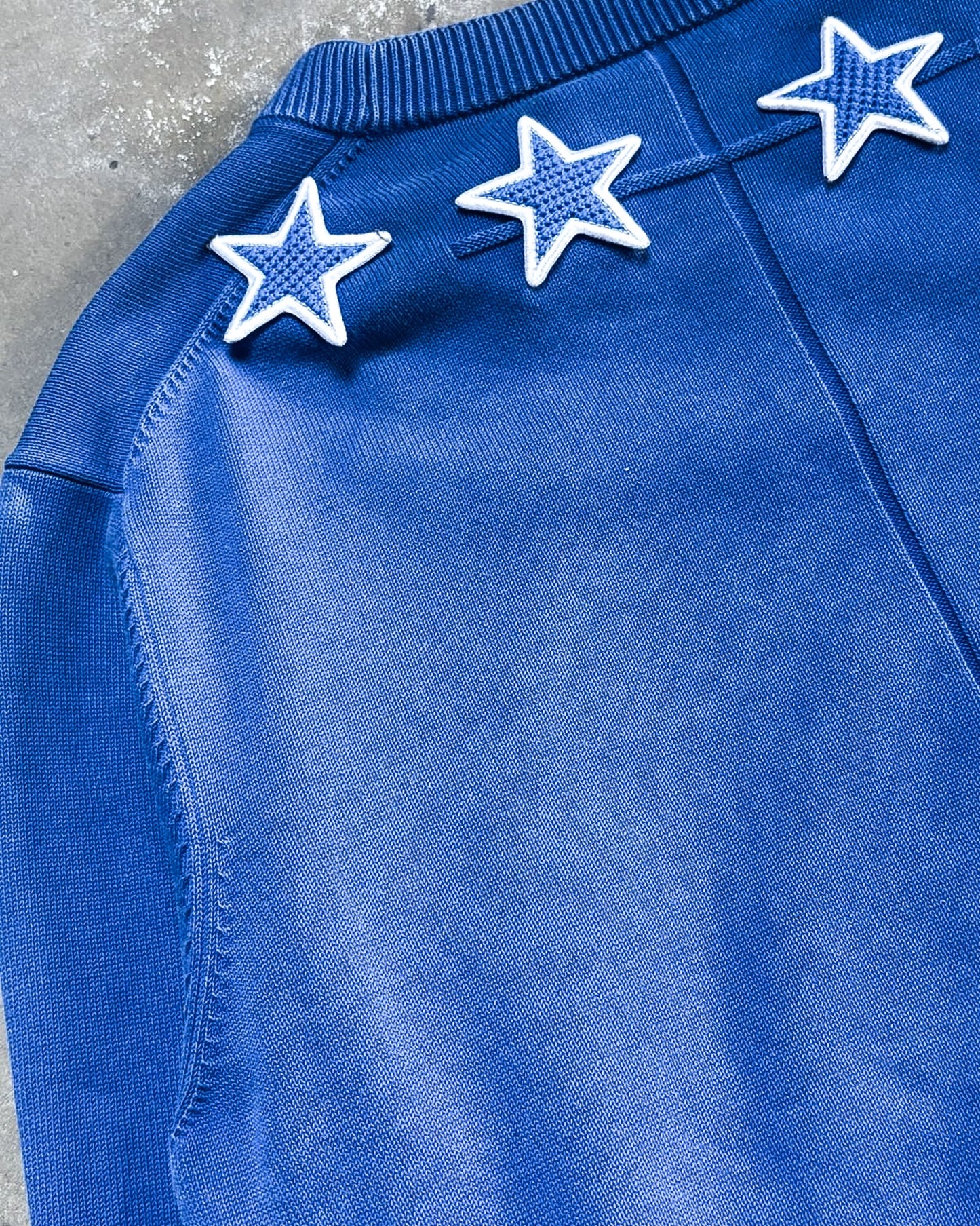 S/S16 BLUE STAR COLLAR SWEATER
