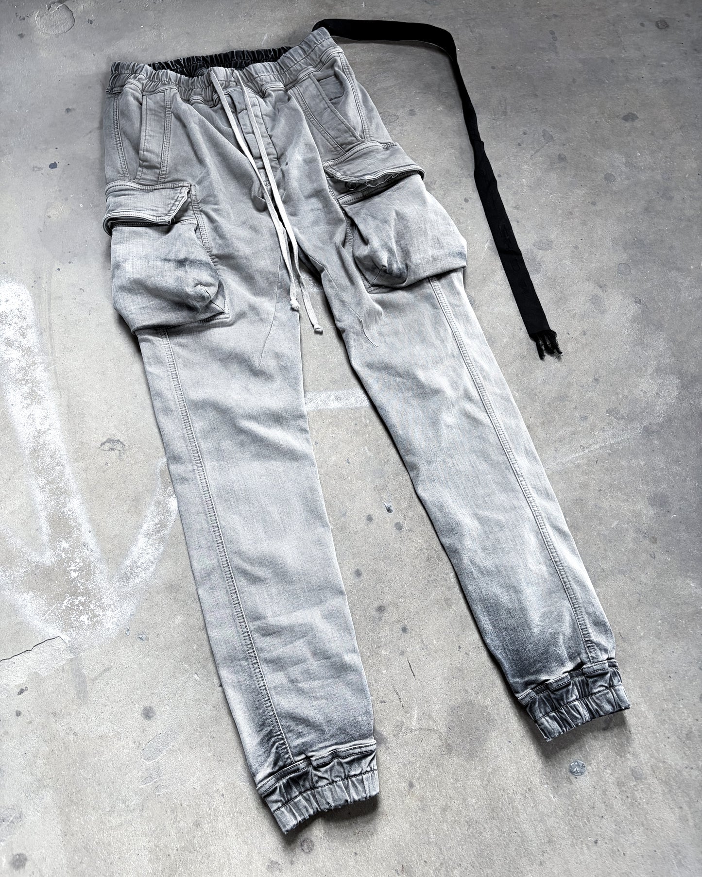 F/W23 MINERAL PEARL MASTODON CARGOS