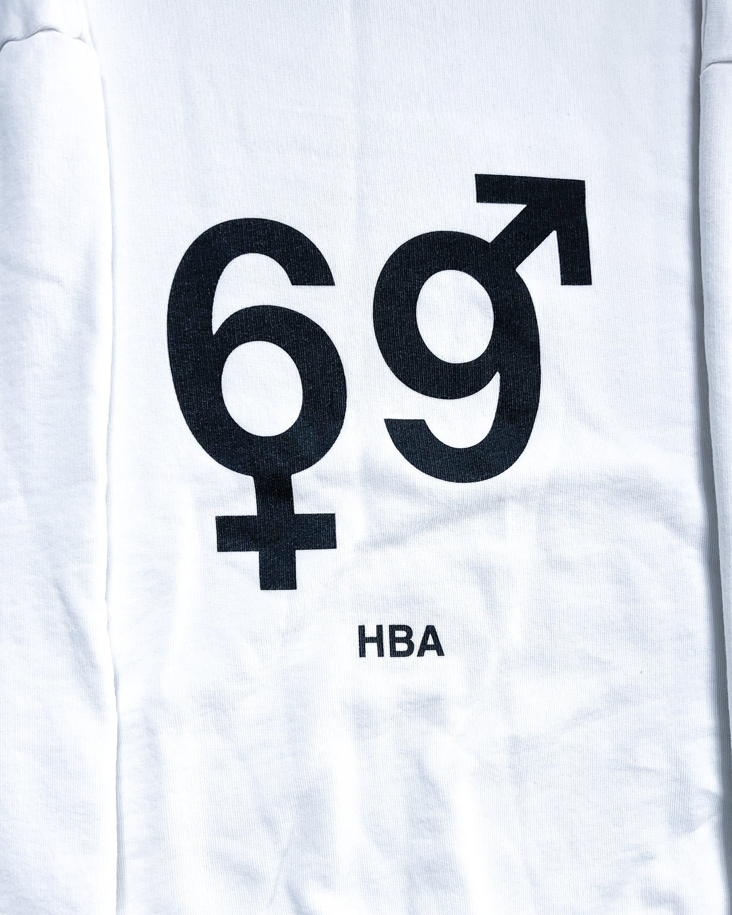 WHITE 69 SWEATSHIRT