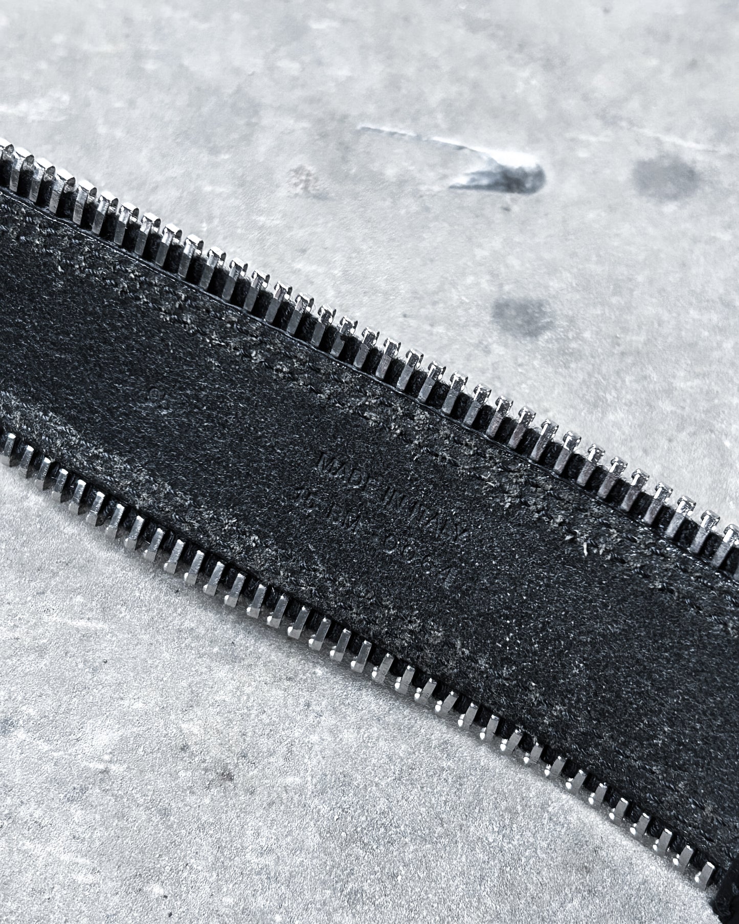 AW04 “VOTC” ZIP BELT