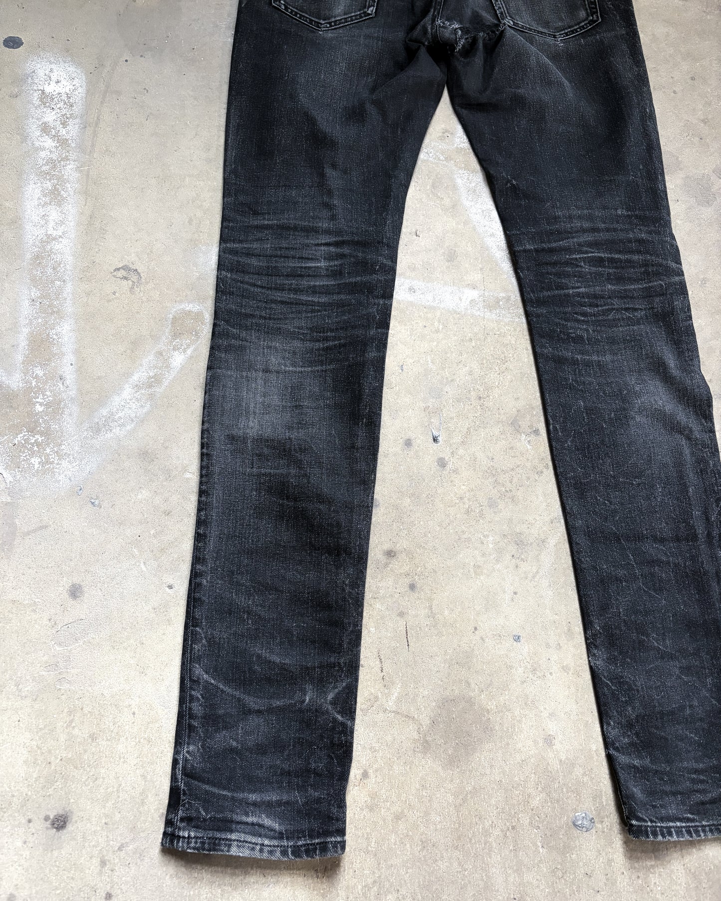 S/S20 WASHED GREY D24 DENIM