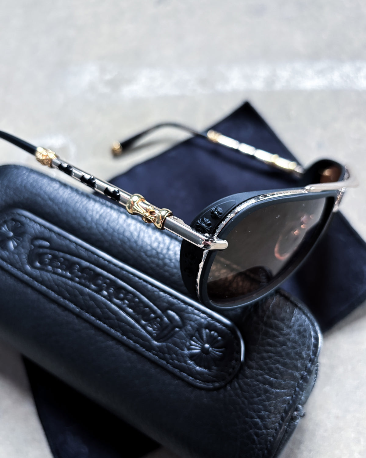 GOLD ‘JACKWACKER I’ SUNGLASSES