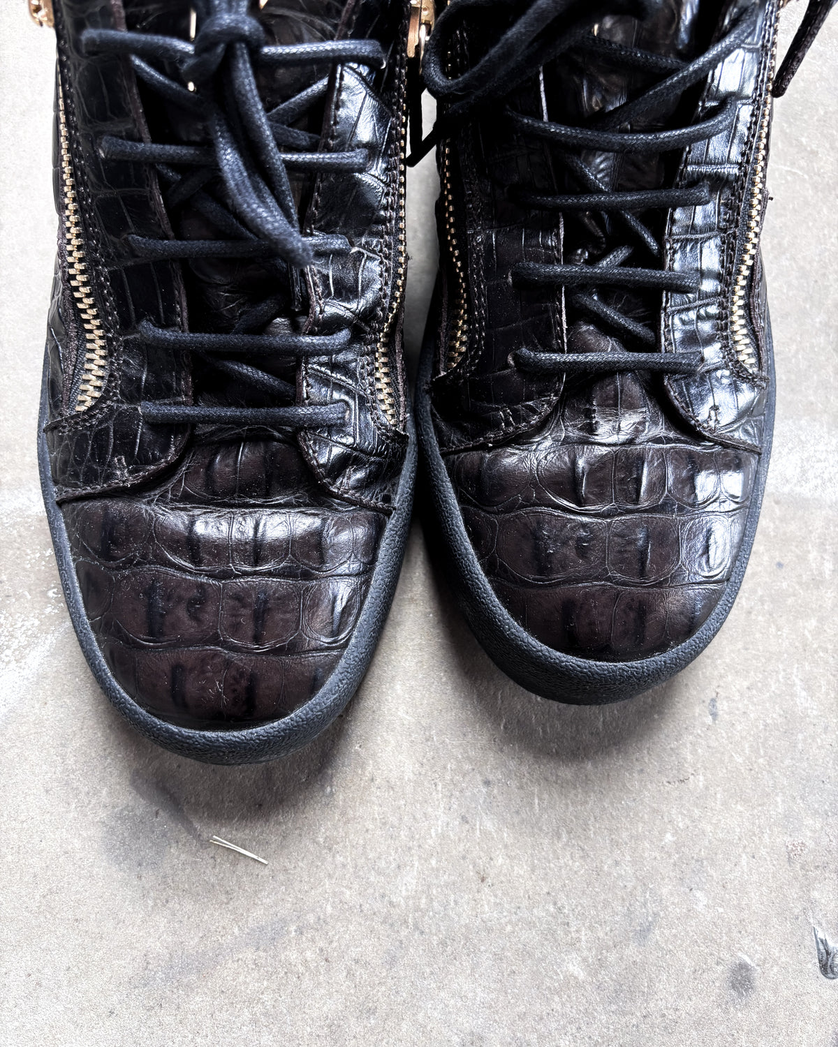 SNAKESKIN ‘KRISS’ LOW TOPS